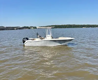 2019 Tidewater 210