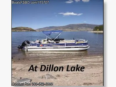 2013 Sun Tracker Fishing Pontoon — 20ft