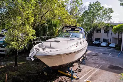 Searay Sundancer 3400 boat