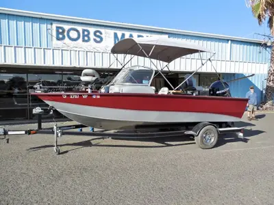 2011 Tracker Targa 180