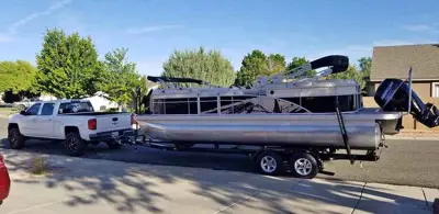 2015 Bennington 24' SSRX30 pontoon boat