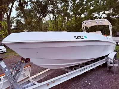 1990 Bote de 33 pies Ocean