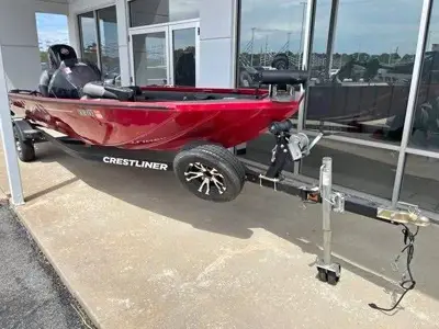 2020 Crestliner Bass boat