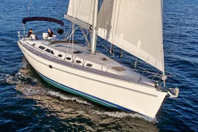 1999 Catalina 470