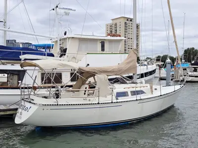 1983 C&C 37