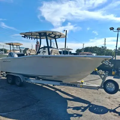 2022 Sea Pro 239 cc