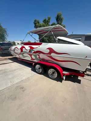 2005 Placecraft 22 Deck boat