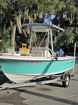 2001 Sea hunt Triton 200