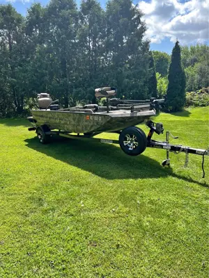 2021 Excel 1751 F4 Duck Boat