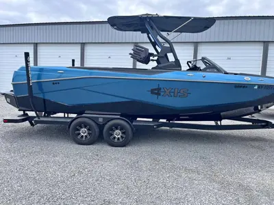 2026 Axis T250 - REDUCED for a fall sale - full tank of gas - 58 hours - One owner - Warranty (through 6/18/2031) transfer available