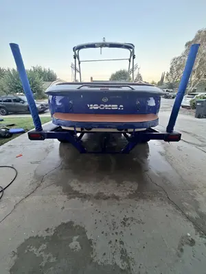 2000 Moomba Outback LS Wakeboard Boat — New Upholstery & Flooring, 760 Hrs