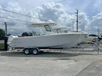 2027 Sailfish 272 CC