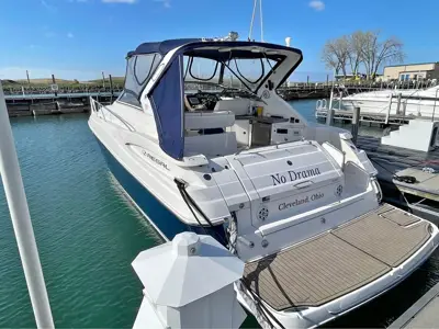 Regal Yacht 38’ 600 hours