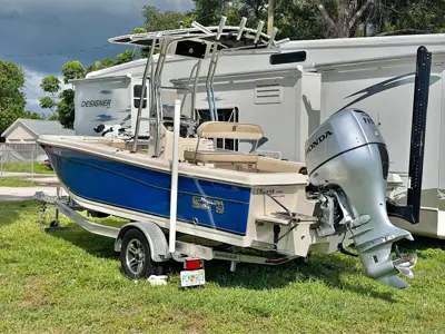 2020 Carolina Skiff 19 Ultra Elite Center Console 115hp Honda
