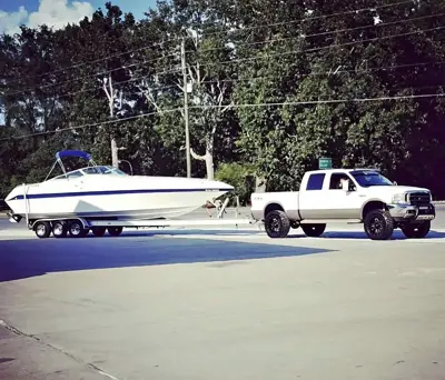 1996 Envision Illusion Twin 454 Off Shore Power Boat