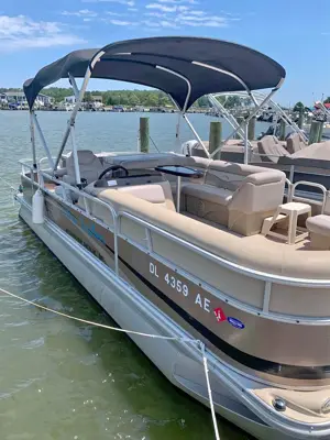 2012 Bennington Pontoon Bennington