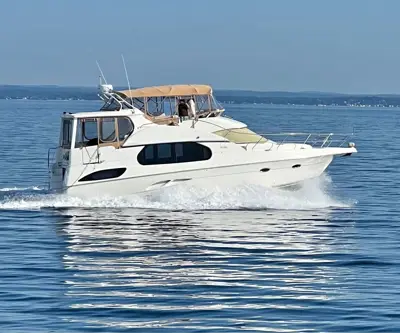 2002 Silverton 43 motor yacht