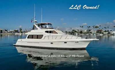 2004 McKinna 57 Motor Yacht