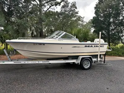 2003 sea hunt escape 175 D/L