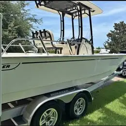 2022 Boston Whaler Montauk