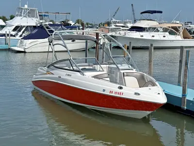 2007 Yamaha AR 230 HO