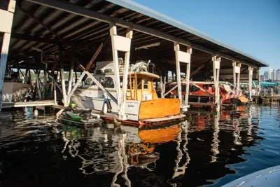 COVERED AND UNCOVERED MOORAGE IN SOUTH LAKE UNION - WESTLAKE MARINA