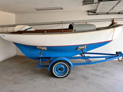 Bullseye Sailboat