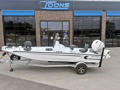 2027 Xpress H20 Bay