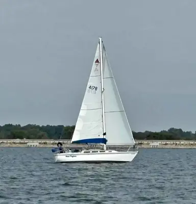 1985 Catalina 30