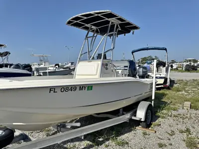 2005 Scout Sportfish 175