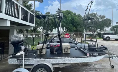 Custom Aluminum Scooter Tower Boat