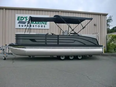 2027 Lowe Boats SS 230 WT