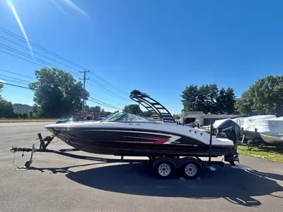 2024 Chaparral 23 ssi o.b.