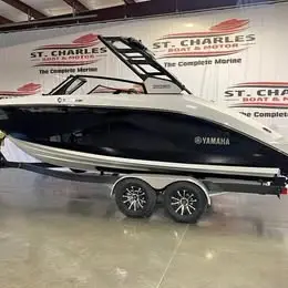 2027 Yamaha Marine 222SD