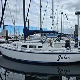 1990 Newport 30 Sailboat MKIII