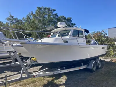 2022 PARKER 2320SC