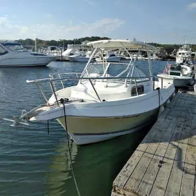 2002 Aquasport 225 explorer