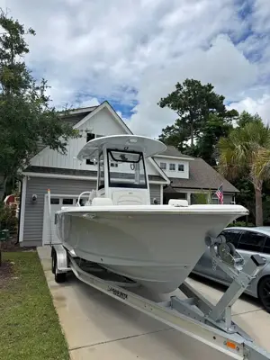 2025 Sea Hunt ultra 225 se
