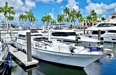 70’ SOLAR OUTFITTED / RESTORED LANCER YACHT