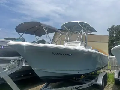 2022 Sea Hunt Ultra 234
