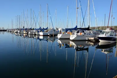 Pike's Bay Marina