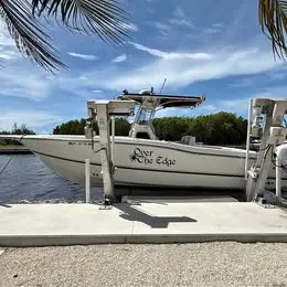 2001 Triton 2700