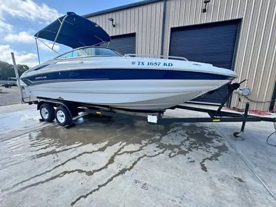 2005 Crownline 240 EX Deck Boat – 24’6” | 420 Hours | Trailer Included (sku:10280)