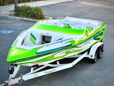 2004 Cobra razor 230