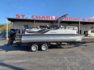 2026 Avalon Venture 85 Versatile Rear Bench 21 FT