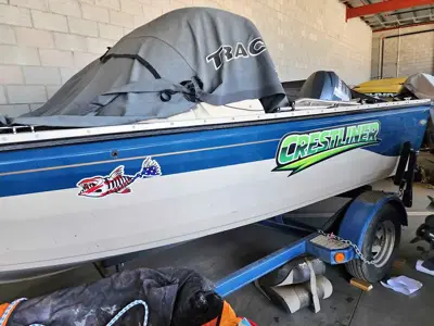 Crestliner 2002 sportfish 1750
