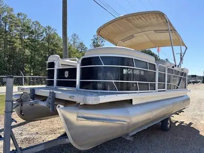 2017 Godfrey Sweetwater 20' Pontoon