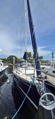 2006 TARTAN 3400