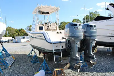 1996 Grady White Islander 268
