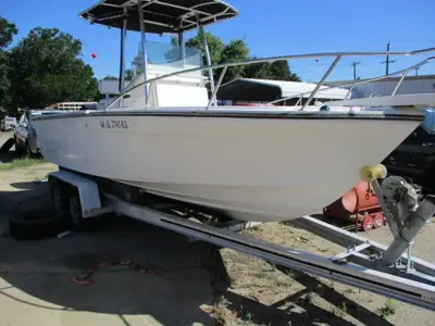 1995 Robalo 2120